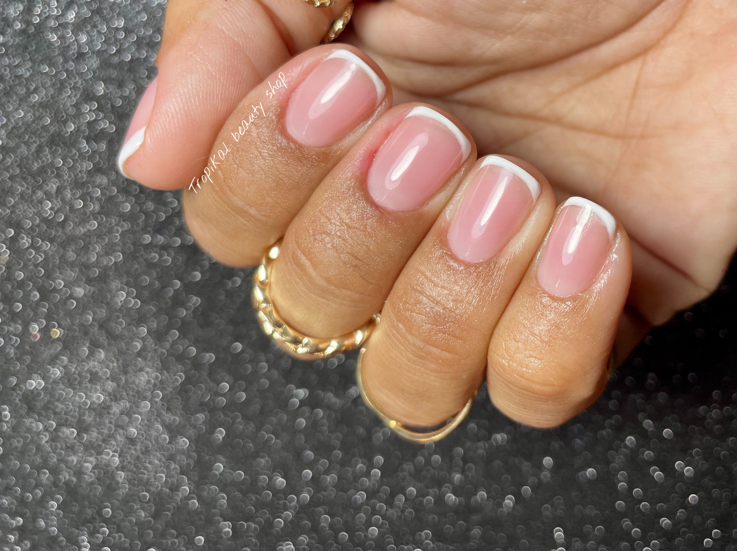 DD 01-baby powder (pure white)